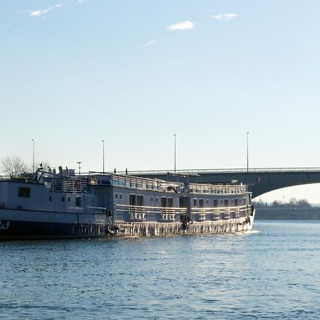 Bateau Hotel A Quai Le Chardonnay Avignon Exterior foto